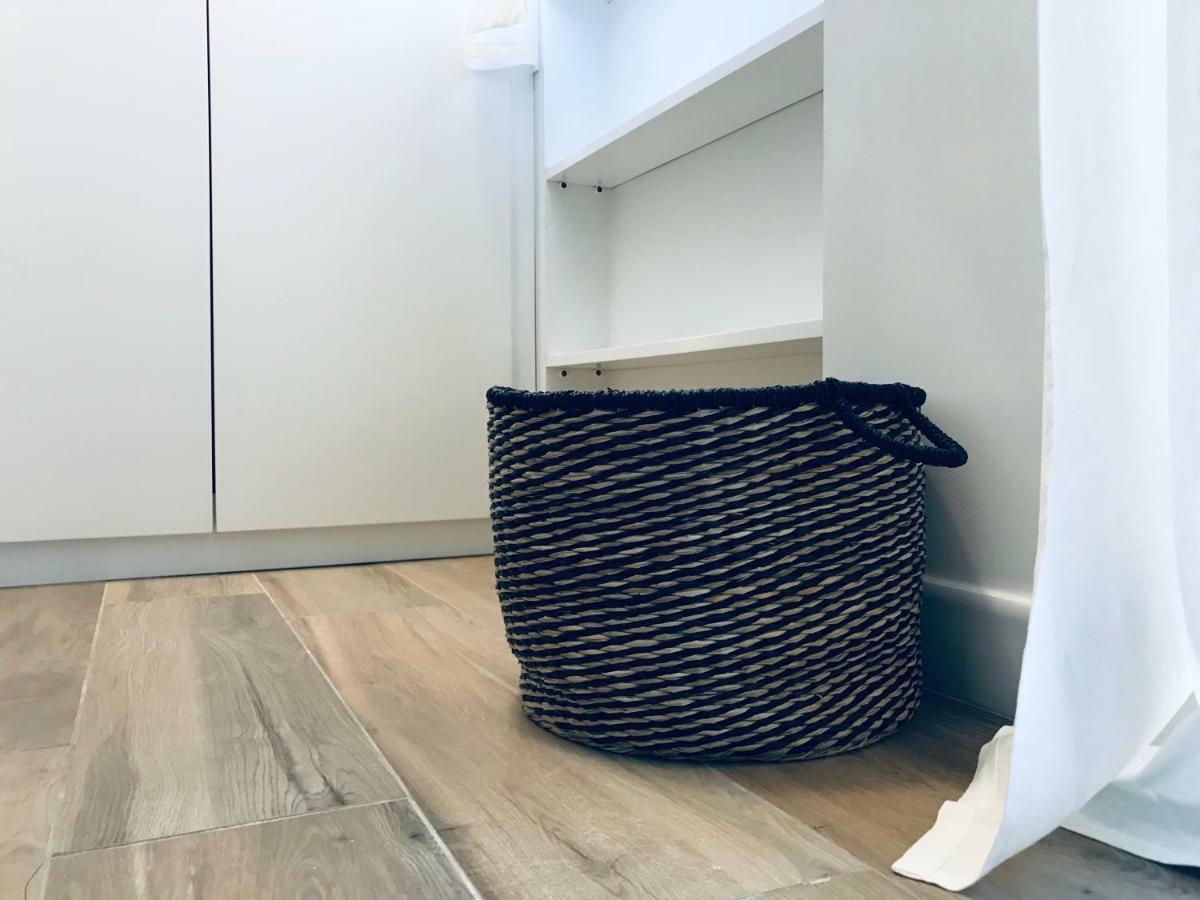 Bellhome 3 - Elegante Appartamento Nel Centro Di Bari Zewnętrze zdjęcie
