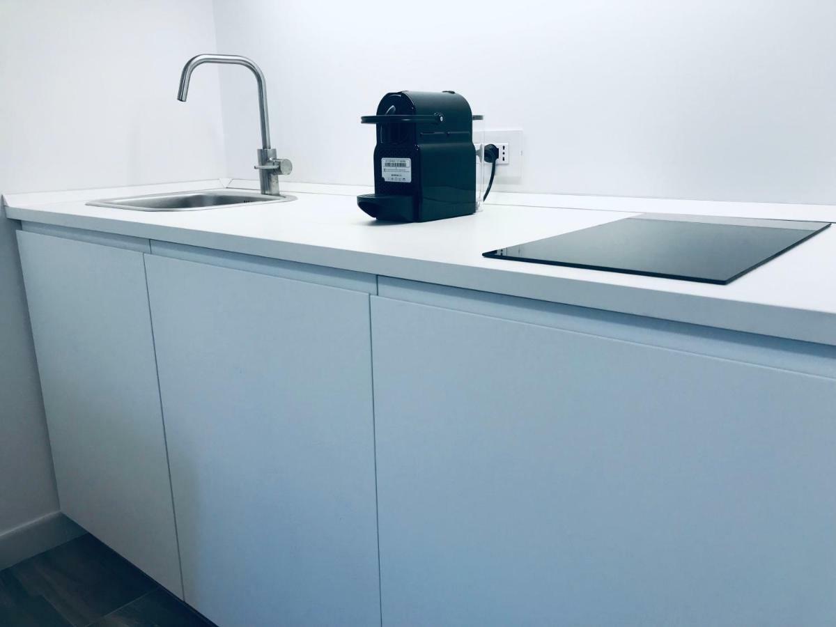Bellhome 3 - Elegante Appartamento Nel Centro Di Bari Zewnętrze zdjęcie