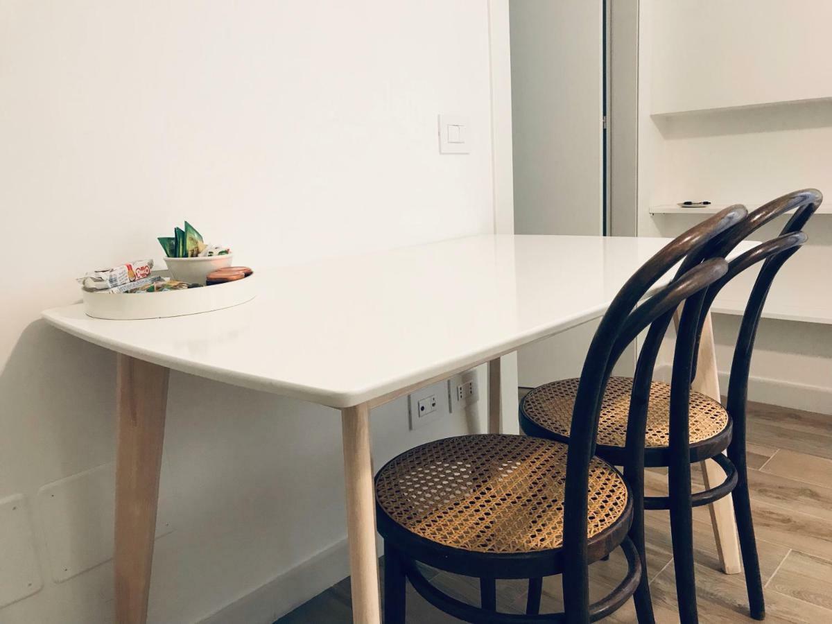 Bellhome 3 - Elegante Appartamento Nel Centro Di Bari Zewnętrze zdjęcie